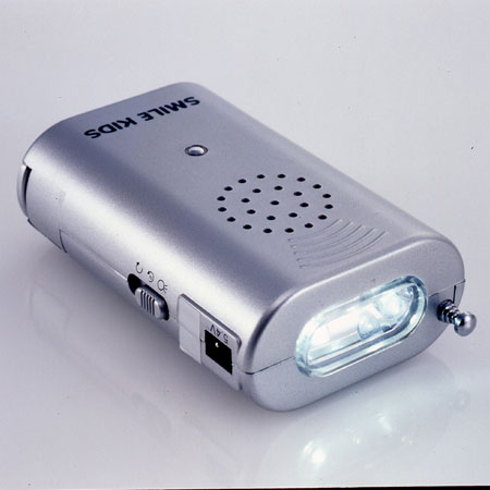スマイルキッズ商品 2LEDダイナモラジオライト