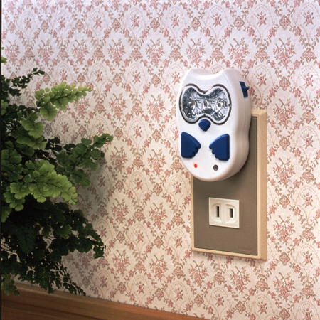 スマイルキッズ商品 ふくろう型停電灯
